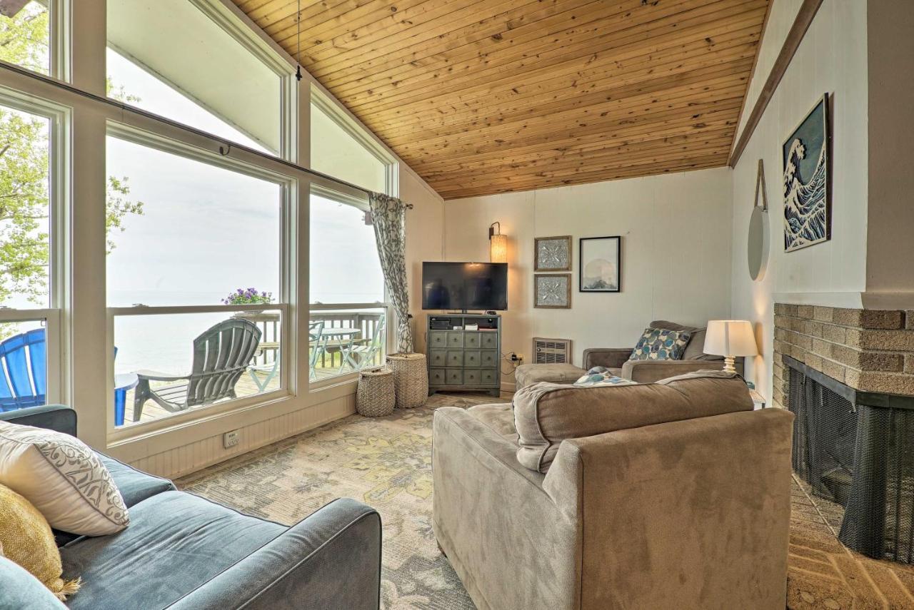 Lakefront Cottage Near Wineries And State Parks! Mears Exterior photo