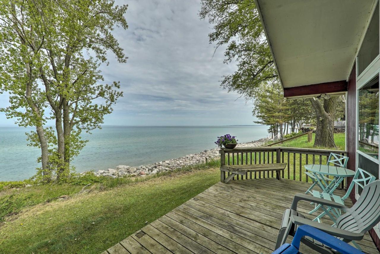 Lakefront Cottage Near Wineries And State Parks! Mears Exterior photo